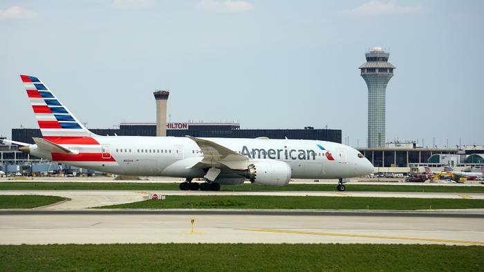 American Airlines plane