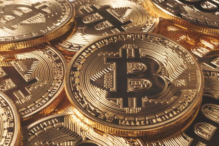 Major Companies And Stock Market Giants Are Getting Into The Bitcoin - 