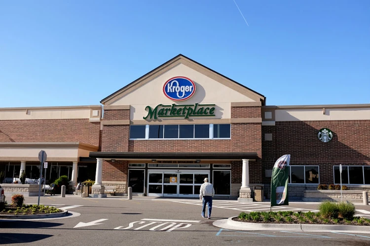 Sam's Club opening cashierless and cashless store