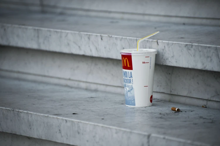 McDonald’s to test paper straws at some U.S. restaurants this year