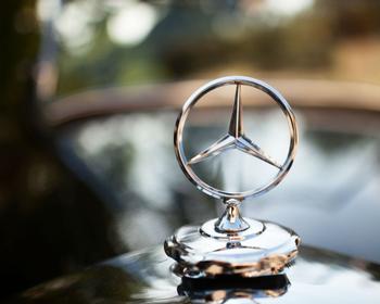 Mercedes-Benz hood ornament