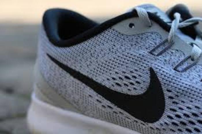 nike sneaker fail