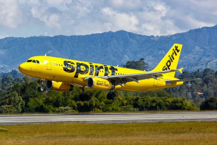 Spirit Airlines plane landing