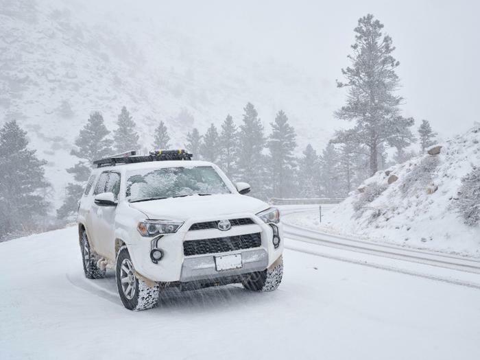 Toyota 4Runner in snow