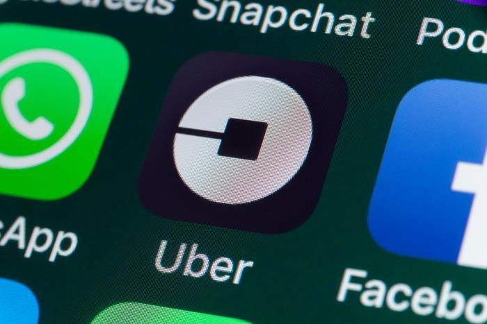 Uber prices its IPO at $45 per share, giving it a ...