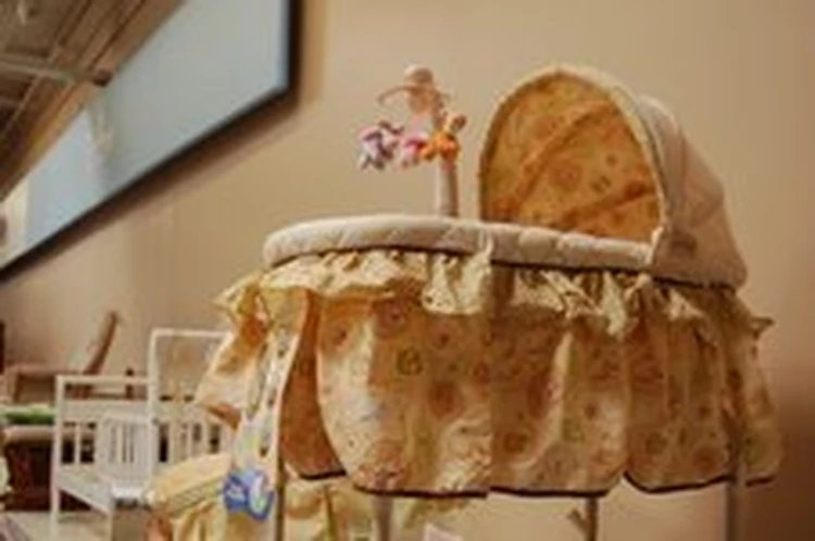 Simplicity bassinet discount