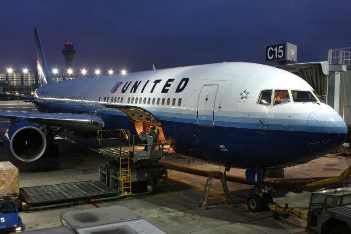 United Airlines Ditches Employee Bonuses And Moves To Big Prize Lottery System