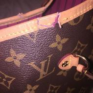 Top 166 Complaints and Reviews about Louis Vuitton