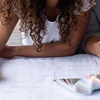 How to choose a home remodeling contractor image