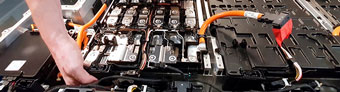 EV Battery Replacement Cost (2022) | ConsumerAffairs