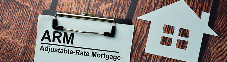 adjustable rate mortgage rate on clipboard