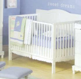 Picture of Recalled 3 -1 Heritage Crib - White Model # DA0504KMC-1W