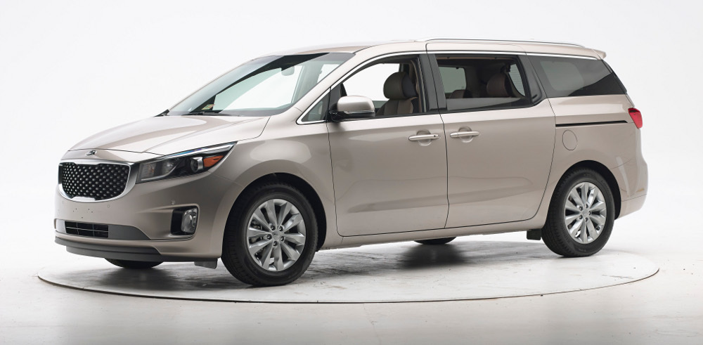 IIHS TOP SAFETY PICK+ award goes to the 2017 Kia Sedona