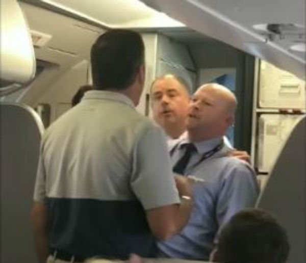 American Suspends Flight Attendant After Alleged Hitting Incident