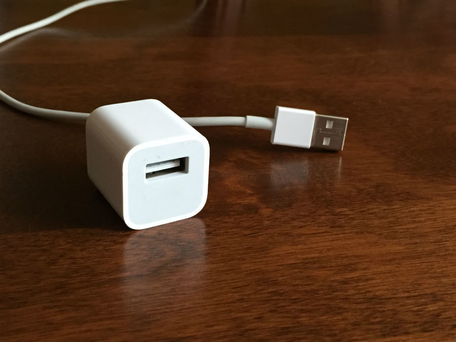 Apple claims most of its chargers sold on Amazon were fakes