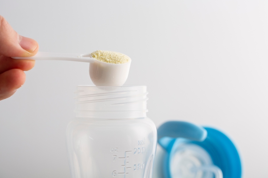 Out-of-stock baby formula issues hit a critical point across the U.S.