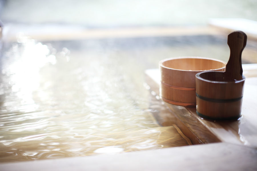 A hot bath may improve inflammation and metabolism in people who can't