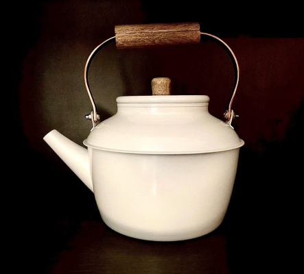 Burn hazard prompts Target to recall 12,800 tea kettles