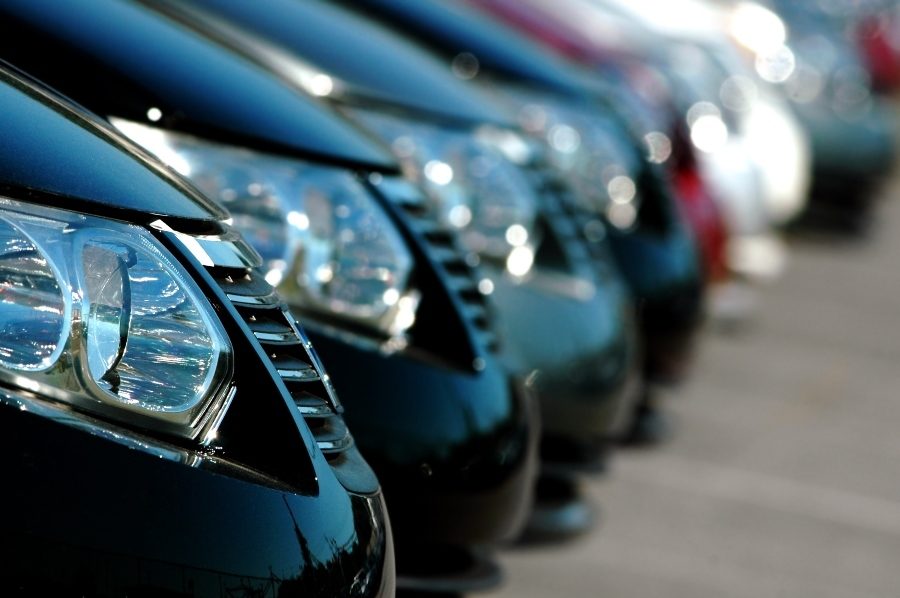New car sales drop by record amount in April