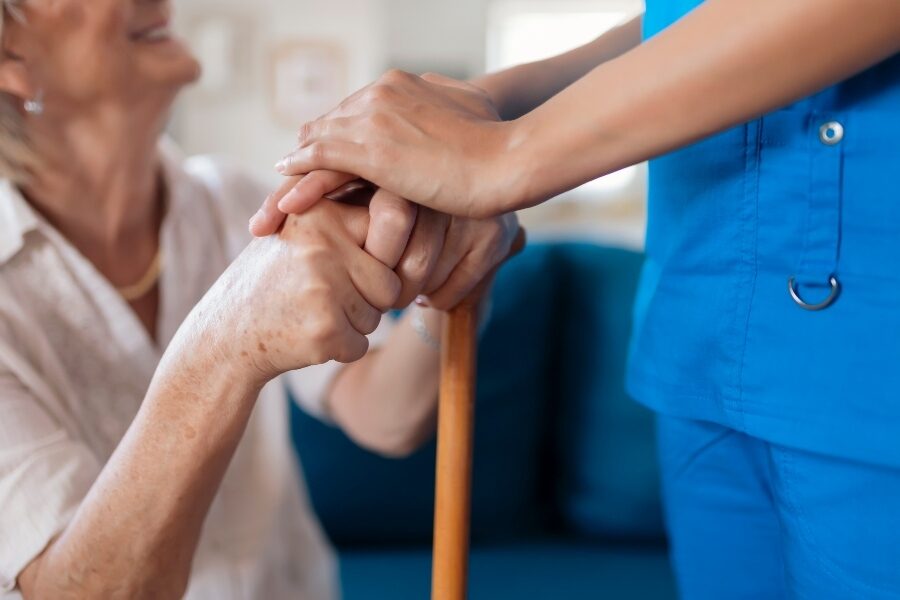 Detecting illnesses early in nursing homes helps prevent hospitalizations, study finds