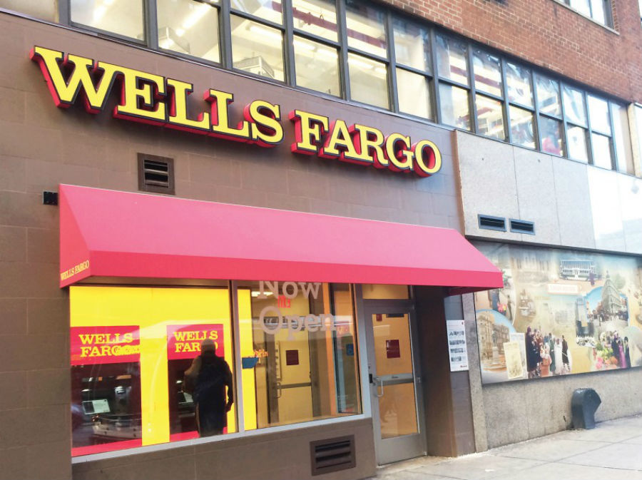 Congressional Democrats push for Wells Fargo hearing