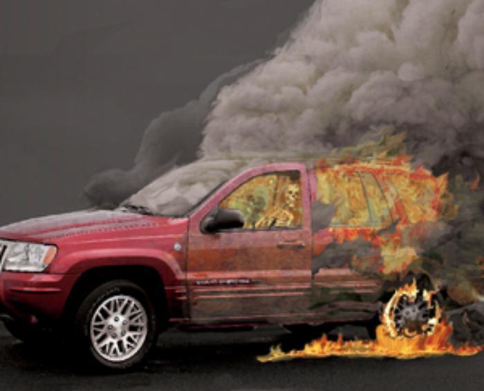 Latest Jeep fire lawsuit accuses Chrysler of footdragging in recall