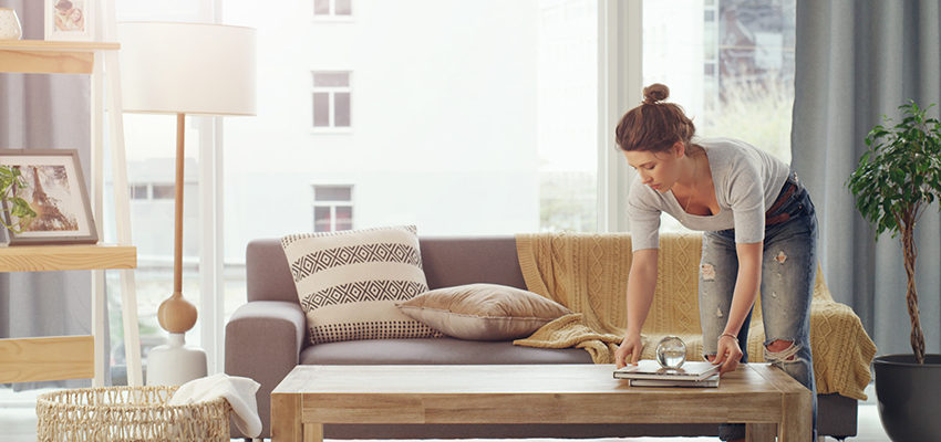 organize a coffee table