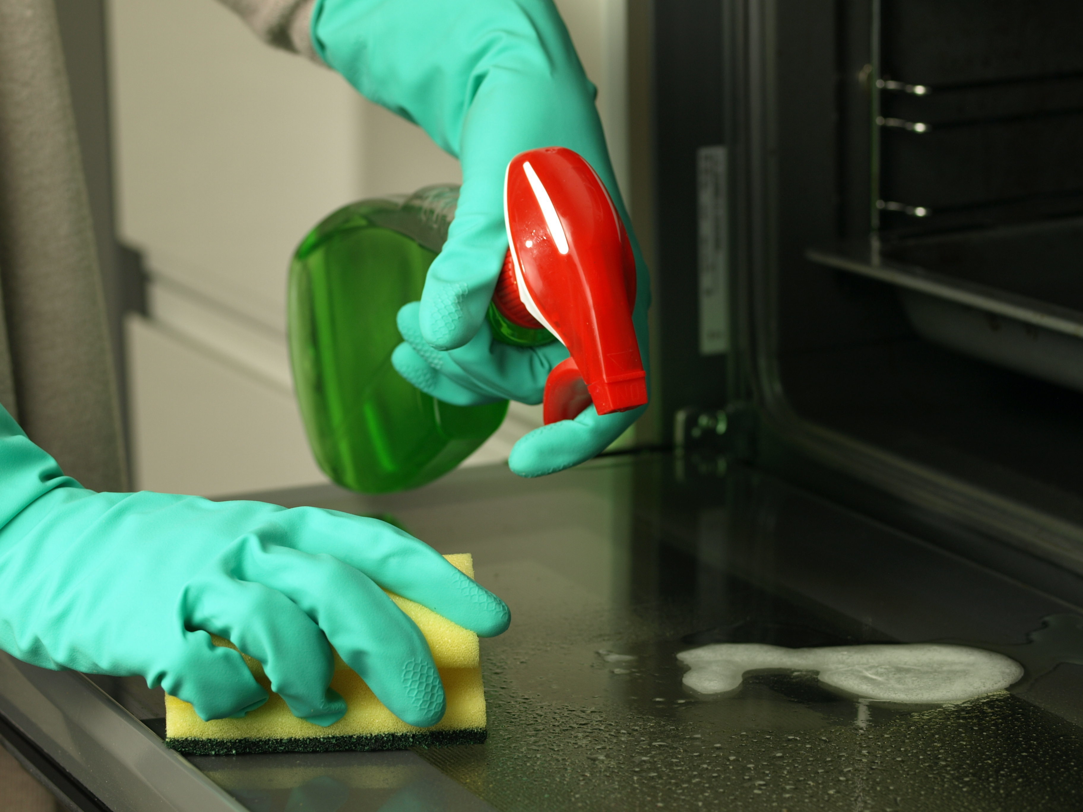 Quick and easy tricks for eliminating household grime