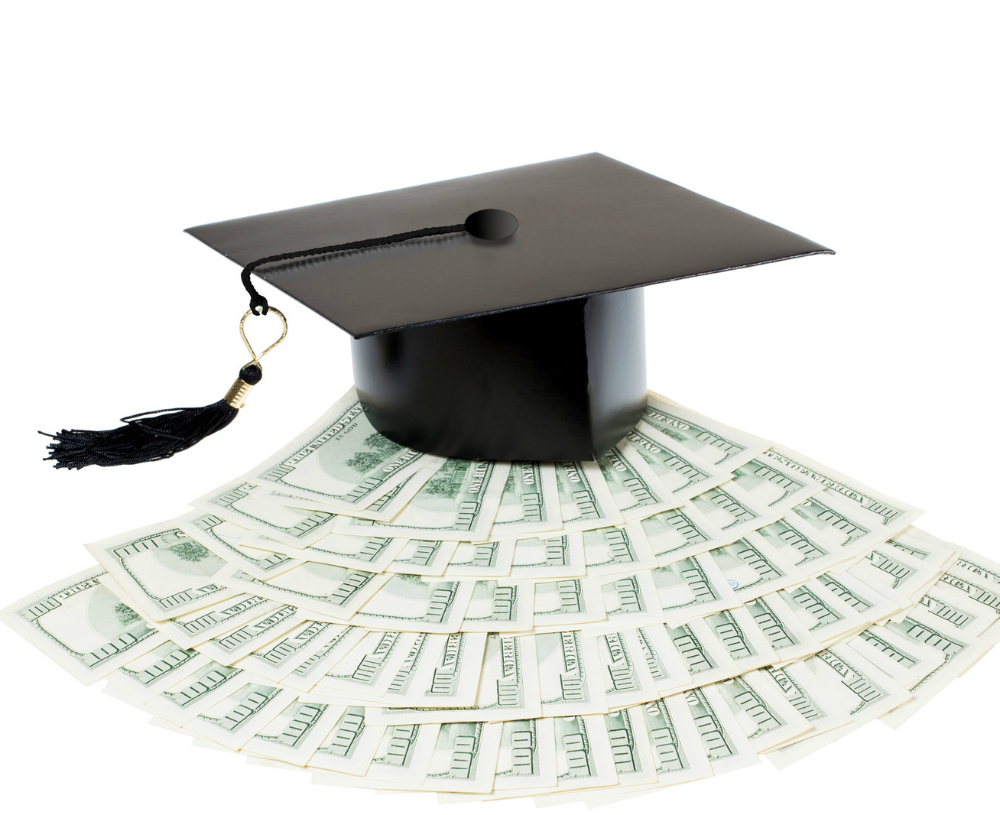 First course for college freshmen: financial literacy