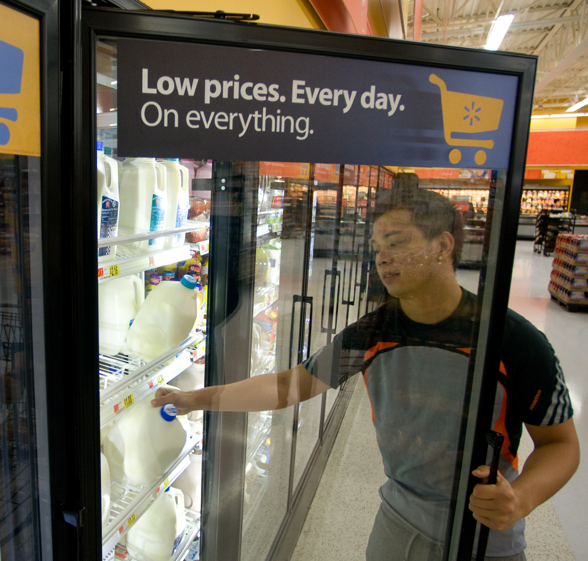 Walmart Door Greeter & Walmart Brings Back Greeters Sc 1 St RetailWire