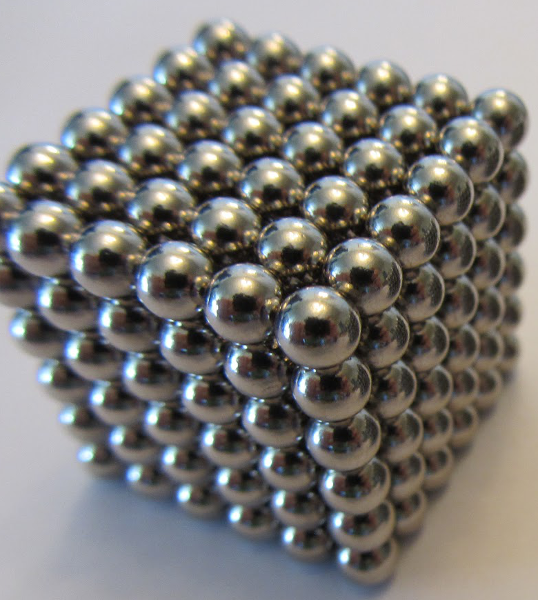 tiny metal magnetic balls
