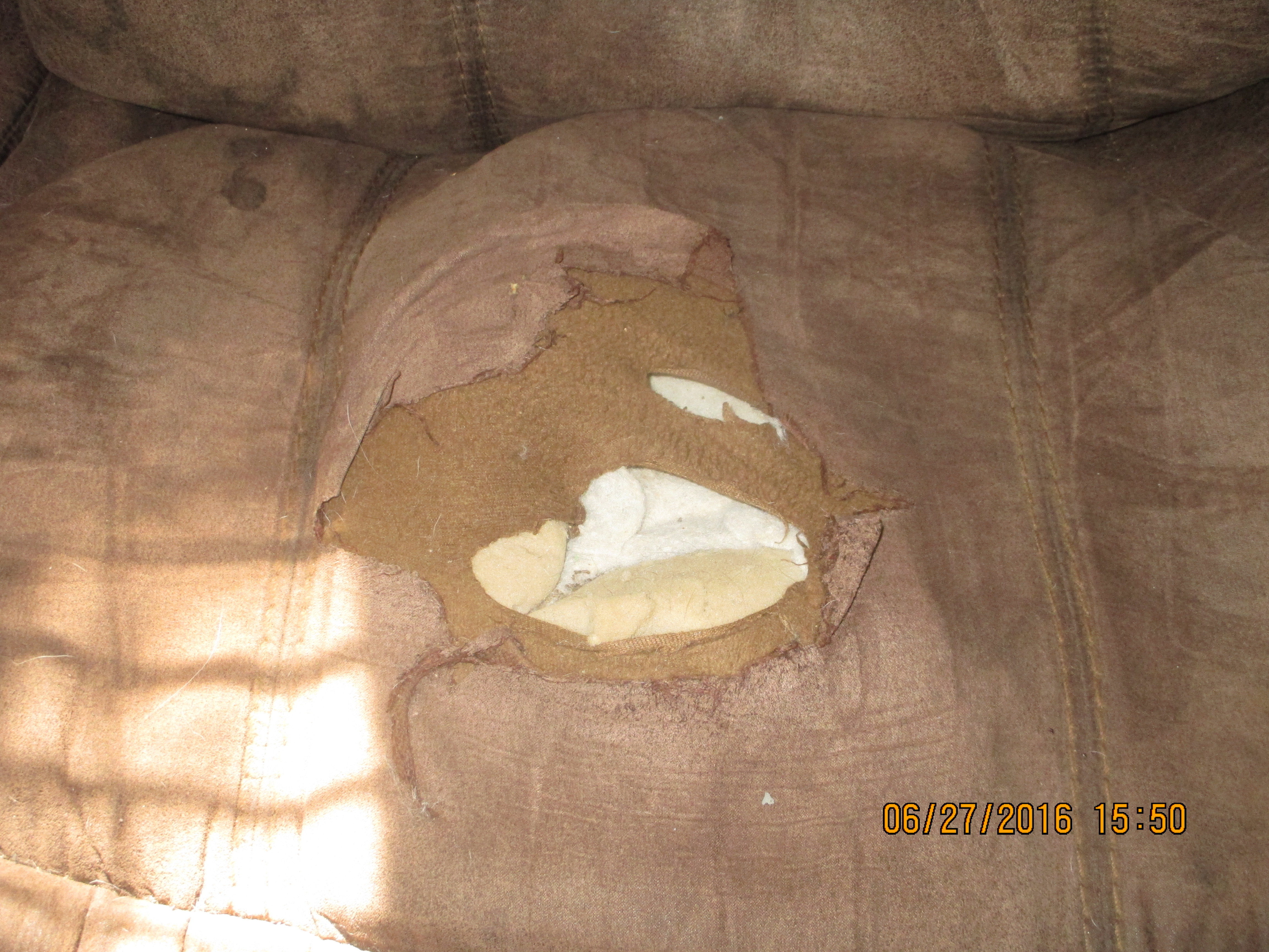 Top 1,972 Complaints and Reviews about Ashley Furniture Page 10