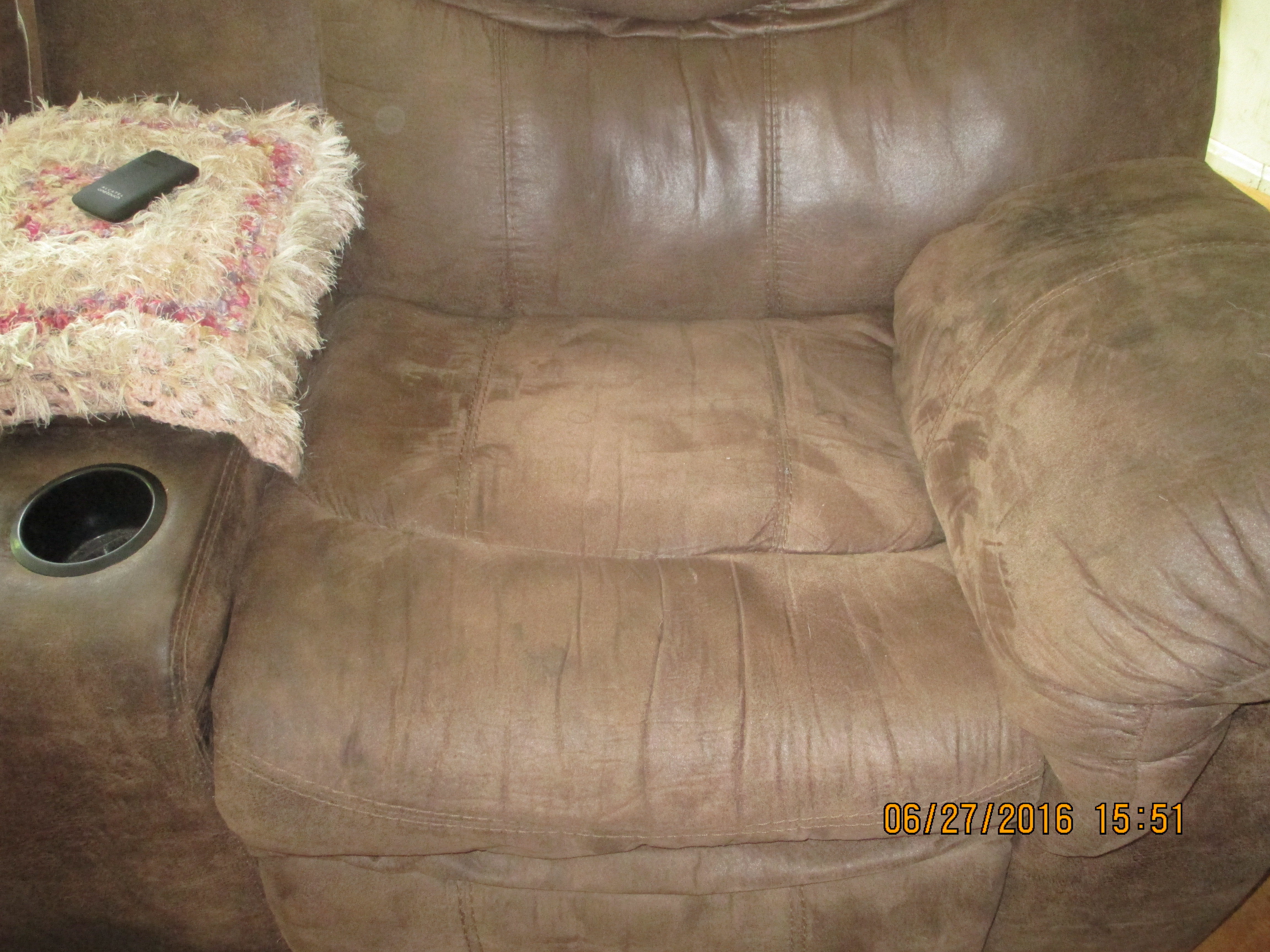 Top 1,972 Complaints and Reviews about Ashley Furniture Page 10