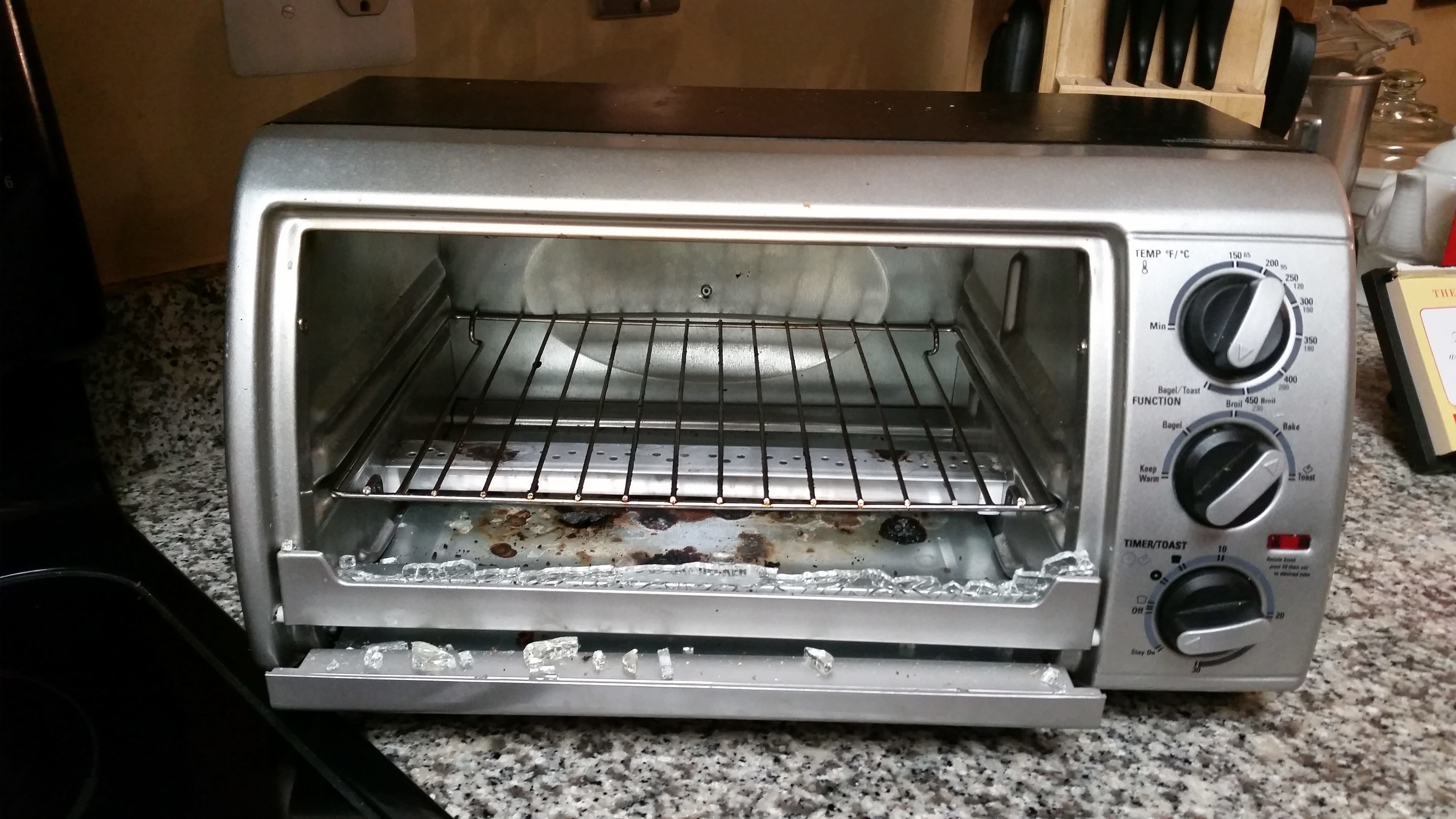 Top 168 Complaints and Reviews about Black & Decker Toast-R-Oven