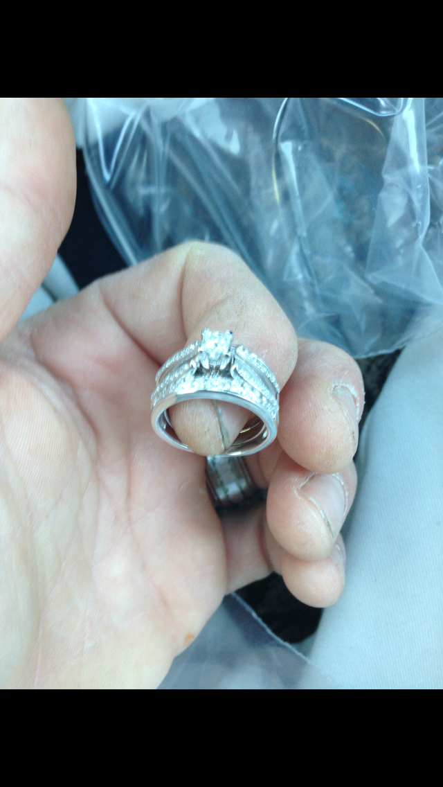 kay jewelers lost my whole wedding set that i got married in they had no remorse had to replace the ring and had to pay out of pocket almost 100000 - Kay Jewelers Wedding Rings Sets kay jewelers lost my whole wedding set that i got married in they had no remorse had to replace the ring and had to pay out of pocket almost 100000 - Kay Jewelers Wedding Rings Sets