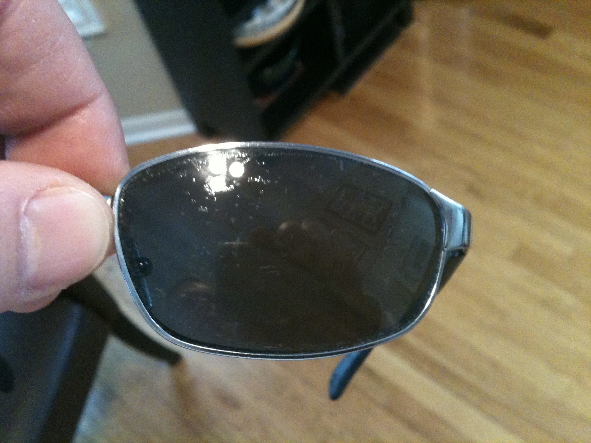 ray ban polarized lenses peeling