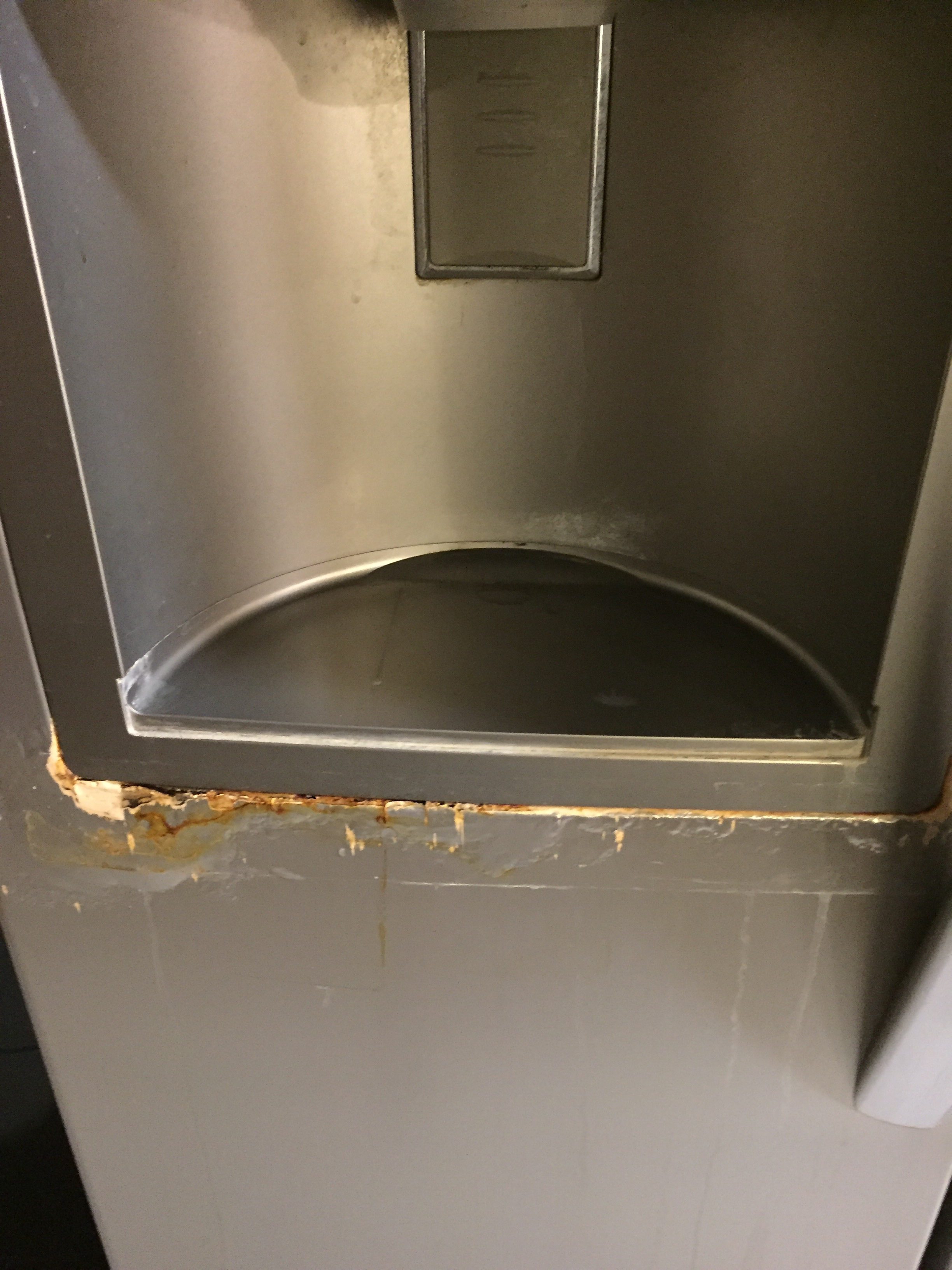 Top 1,615 Complaints and Reviews about LG Refrigerators Page 3