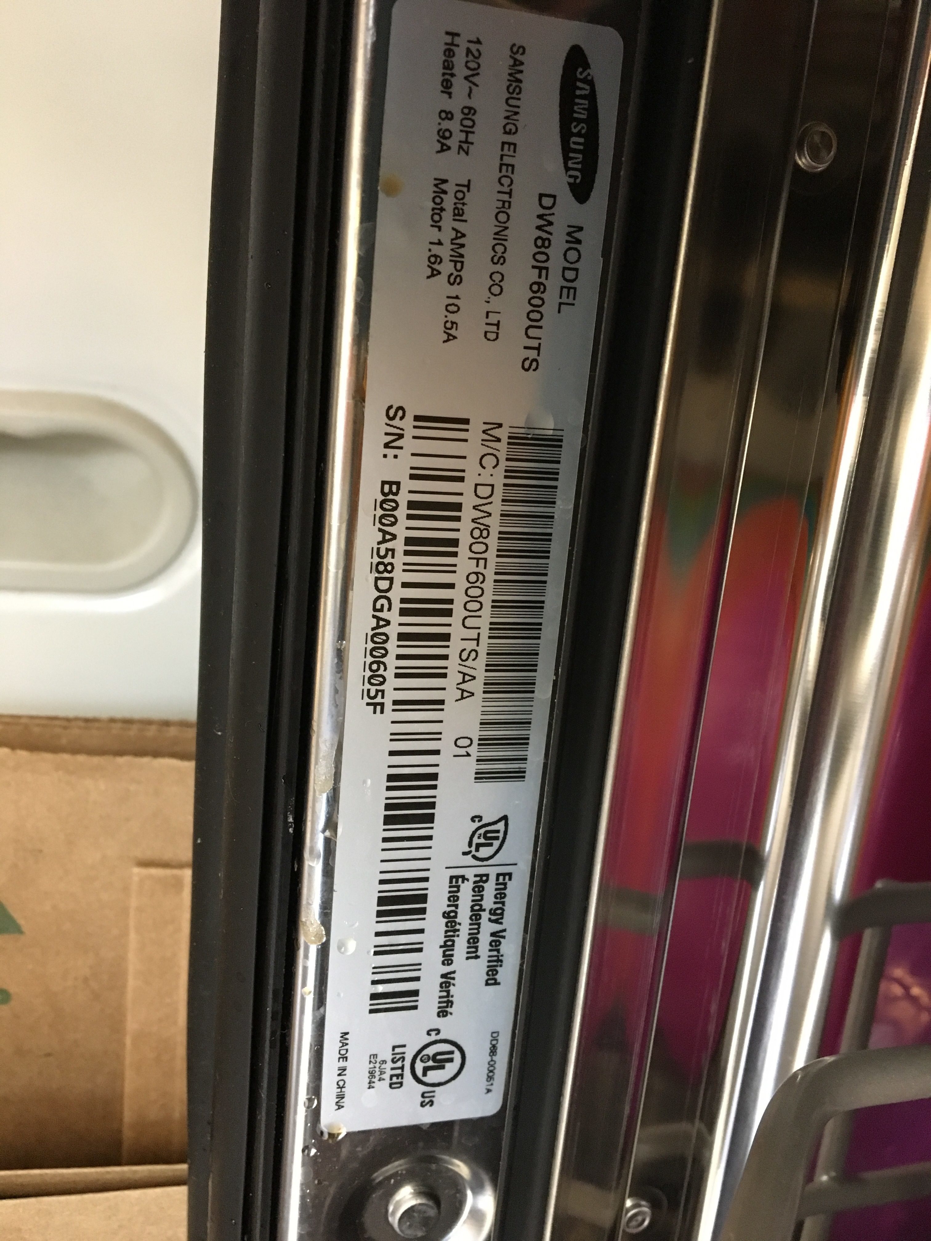 What models of dishwasher does Samsung make?